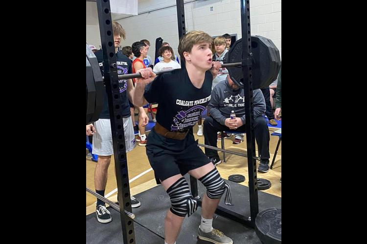 CHS powerlifters to compete at state