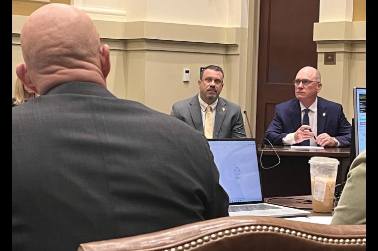 Farris Advances to Full Senate Following Unanimous Committee Vote