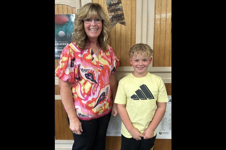 Tupelo 3rd Grade Teacher Mrs. Owens and Silo Sanders