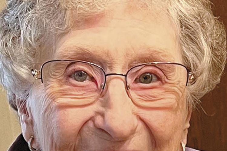 Nadine McIninch