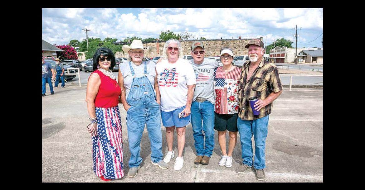 Christy Lemons, Jerry & Bonnie Lemons, Larry & Linda Orr and Ronald Orr
