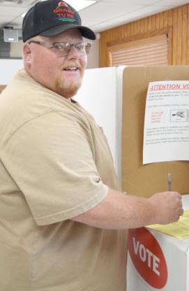 Early Primary Election voter John Hampton