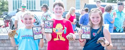 MEET YOUR 2026 COALGATE INDEPENDENCE DAY TURTLE RACE WINNERS... Pictured L-R:3rd Place Jett Griffin, 2nd Place Braylin Grant, 1st Place Braelynn Cooksey. Picture Courtesy of Sherry Loudermilk