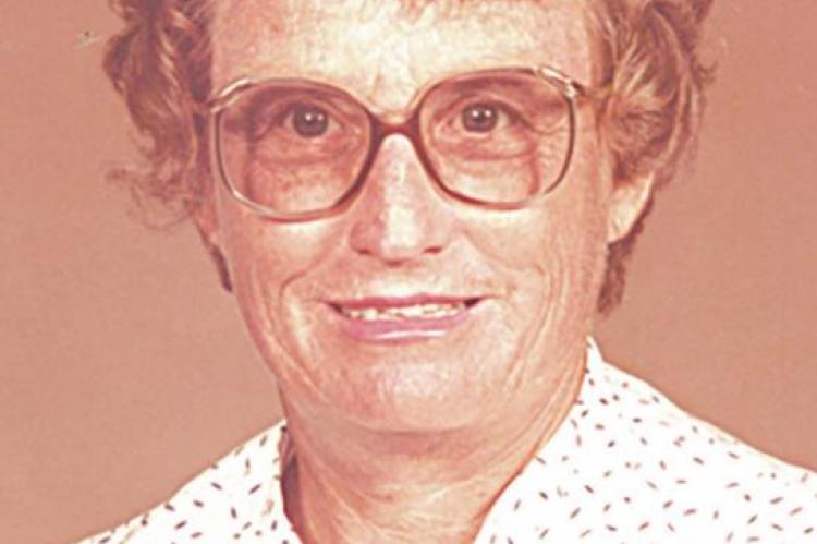 Graveside service held for Wanda Loraine Holcomb