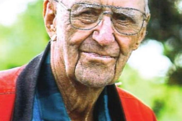 Service held for Walter Lee Hogue