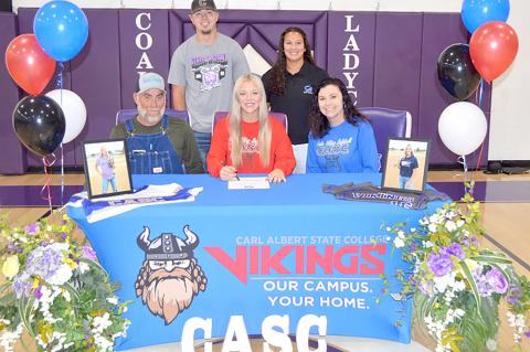 Braedy Wardrope signs with Carl Albert