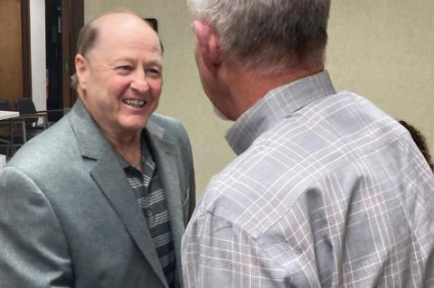 COALGATE CITY COUNCIL HIRES NEW CITY MANAGER