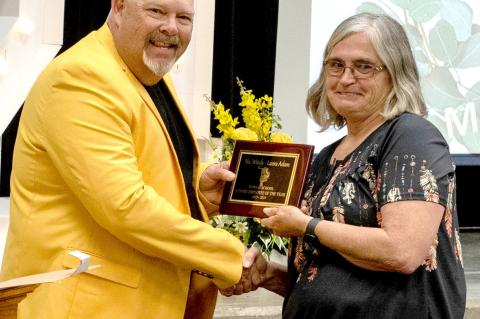 TUPELO SCHOOL HOSTS ACADEMIC AWARDS NIGHT