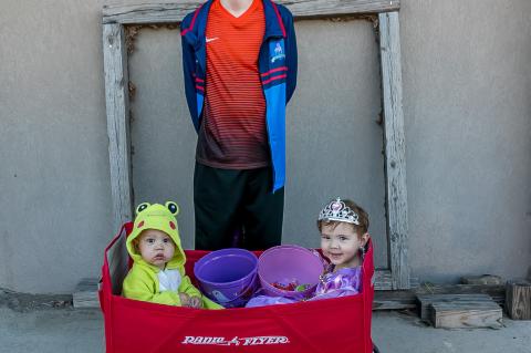 In the wagon, Zenolla and Hyram Haney, standing Kent Haney