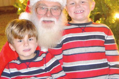 The Light on the Christmas Tree