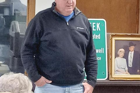 Bridge dedicated to Aikman Albert Howell