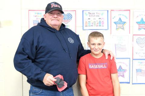 Tupelo School Honors Veterans