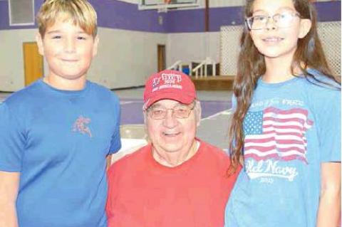 Emerson students honor veterans