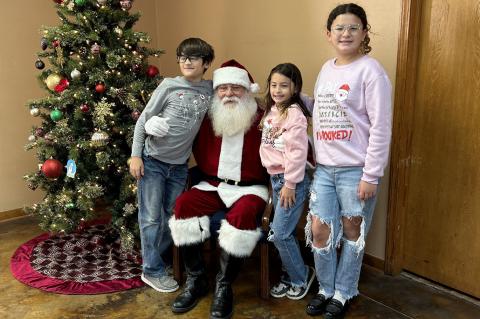 Santa Claus Comes to Tupelo