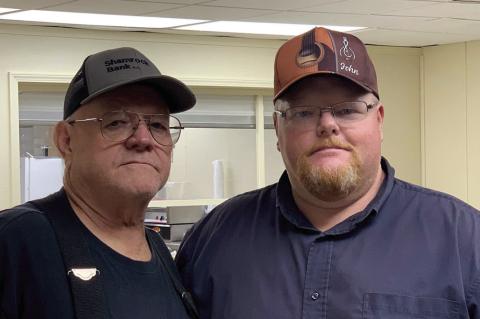 Hampton Family Enjoys Reunion in Coalgate